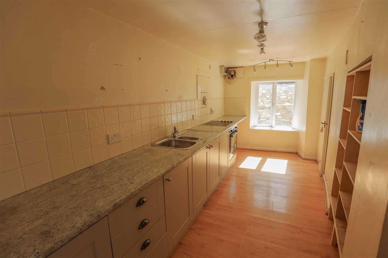 5 High Street, Cowbridge, Vale Of Glamorgan, CF71 7AD